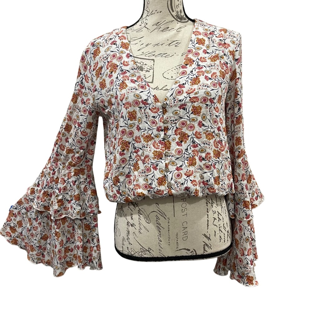 Free People Women Top XS White Floral Boho Bell Sleeve Hippie Festival Peasant